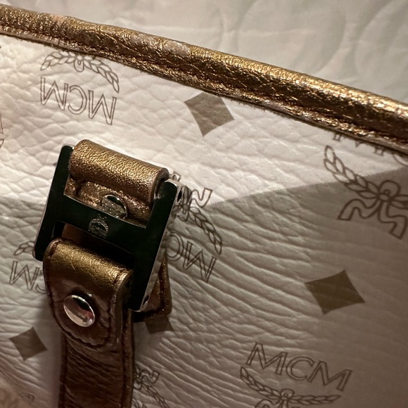 MCM White and Gold Tote Bag - Picture 15 of 16